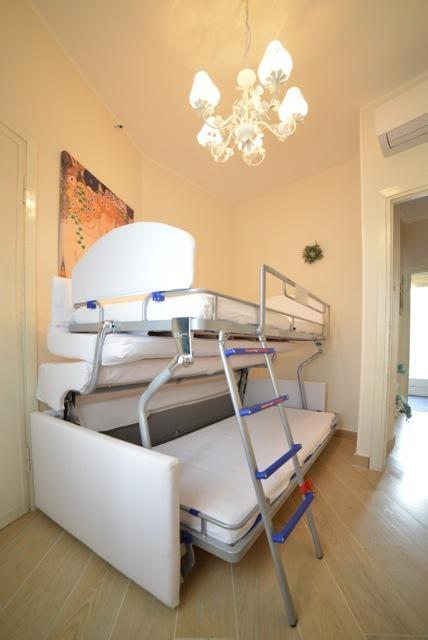 Апартаменти Casa Grandis Dimora Di Charme Nel Cuore Di Бордігера Номер фото
