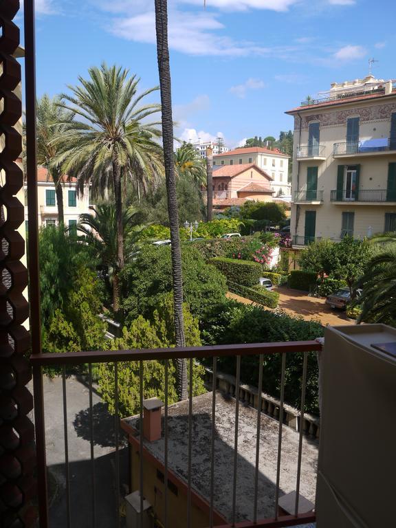Апартаменти Casa Grandis Dimora Di Charme Nel Cuore Di Бордігера Номер фото